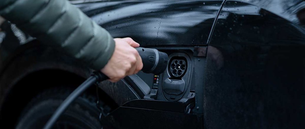 Hand charging vehicle