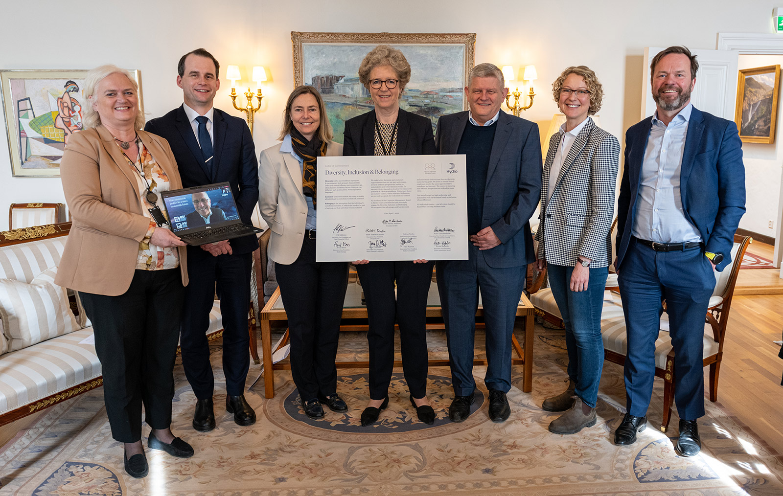 Hilde Nordh, Pål Kildemo, Anne-Lene Midseim, Hilde Merete Aasheim, John Thuestad, Helena Nonka and Eivind Kallevik. Paul Warton attended digitally due to Covid.