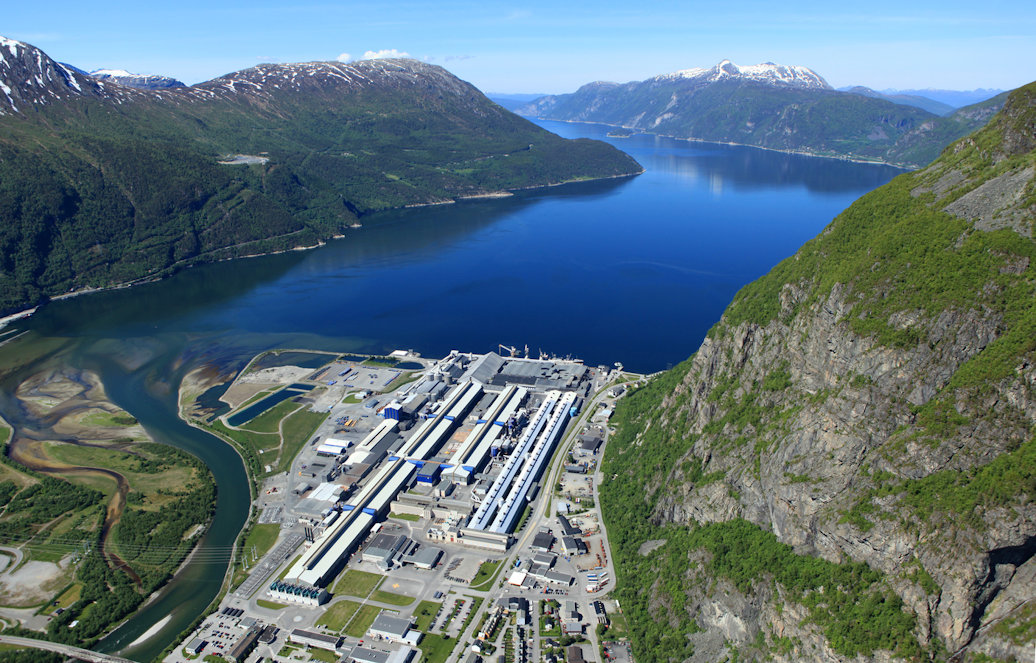 The Sunndal primary aluminium plant