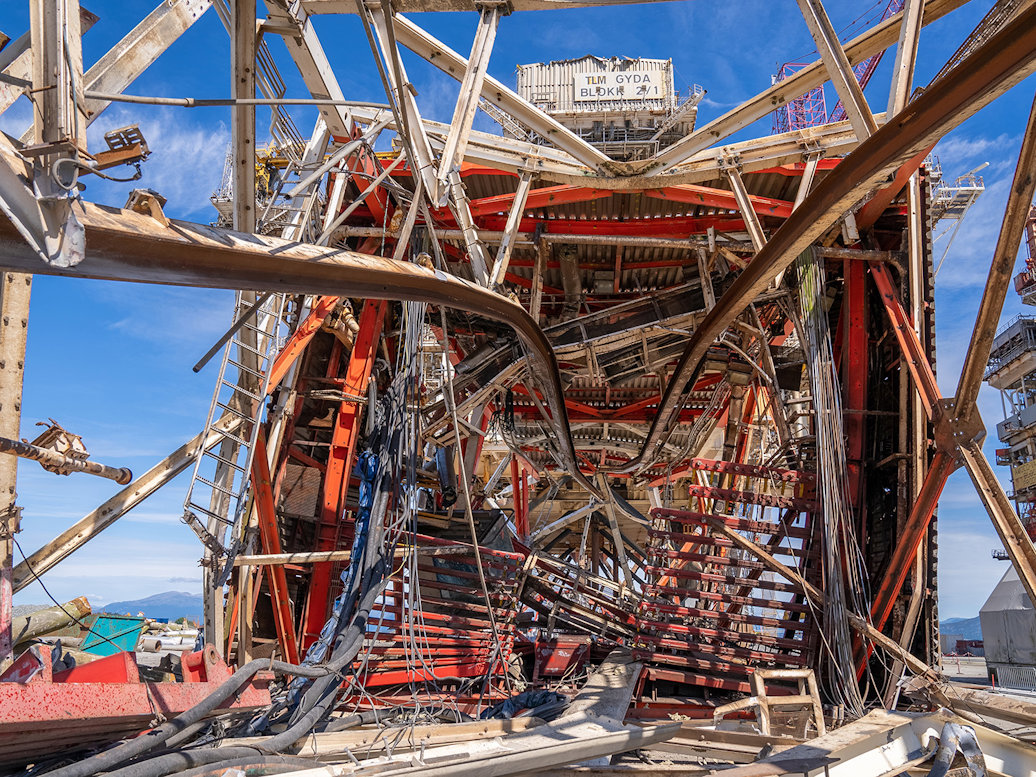 a large metal structure